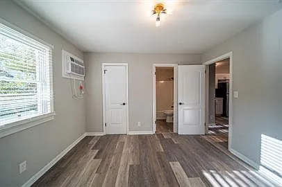 1311 West Ocean View Ave — Photo 5