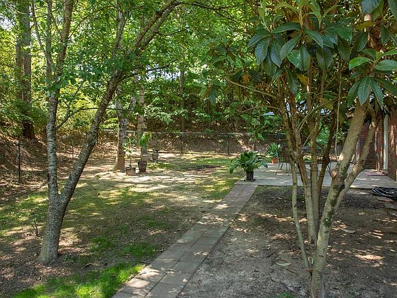 5th image of 1534 Larhonda Dr