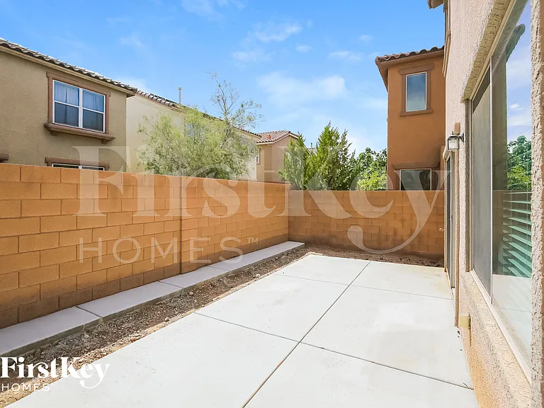 9048 Salvatore St — Photo 13