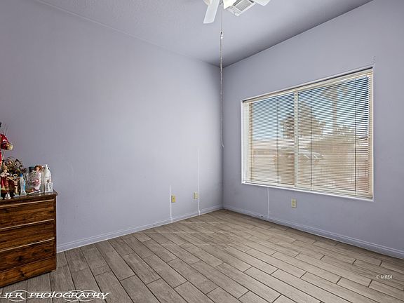 4th image of 269 S Grapevine Rd