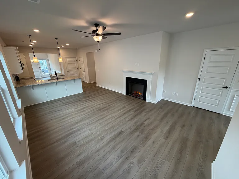 4923 Hazelnut Ln — Photo 67