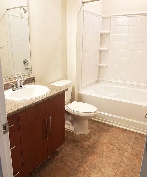 Clairmont at Jolliff Landing — Photo 52