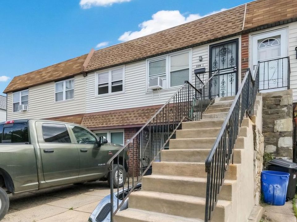 1st image of 3119 Comly Rd APT B