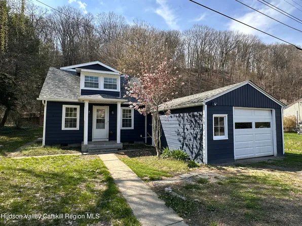 148 Esopus Creek Road, Saugerties, NY 12477