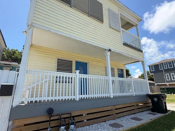 1213 28th St #2, Galveston, TX 77550