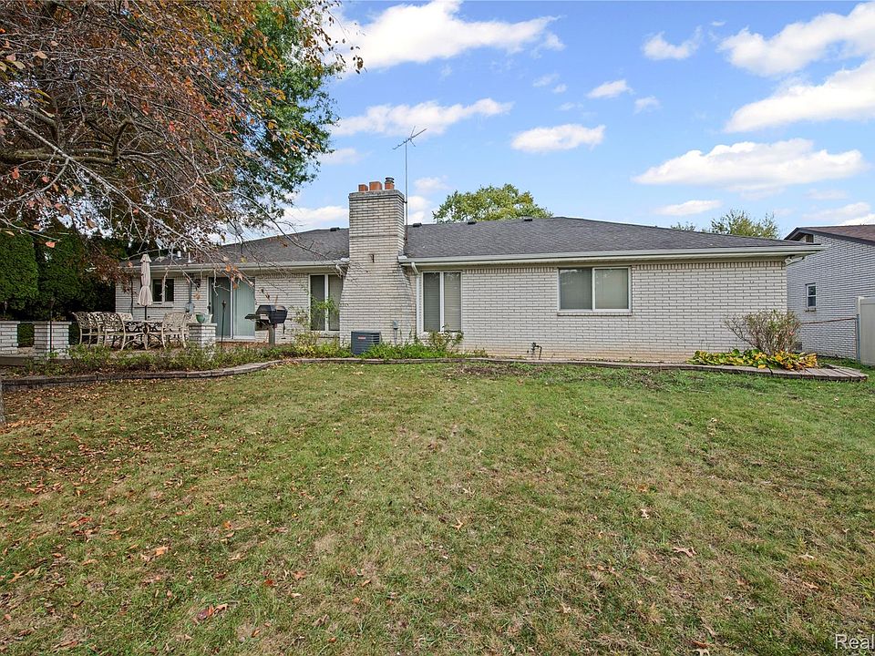 38219 Santa Anna St, photo 29