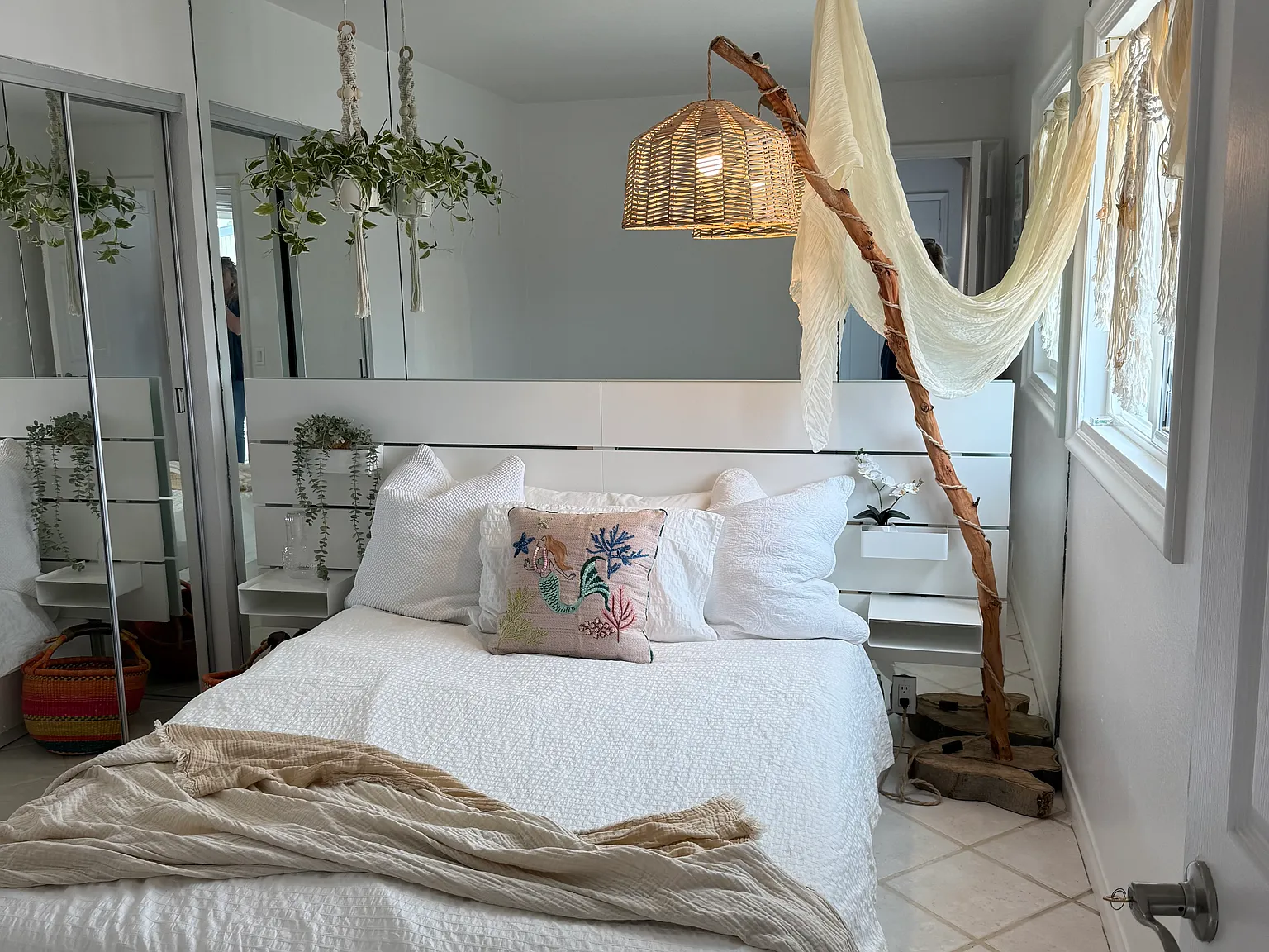 2 bed, 800 sqft, $5,000 — Photo 3