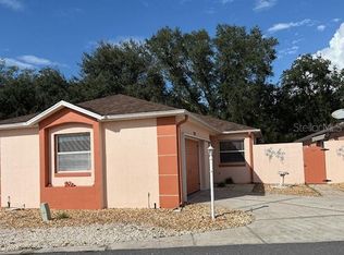 959 Avalon Ave, Lady Lake, FL 32159