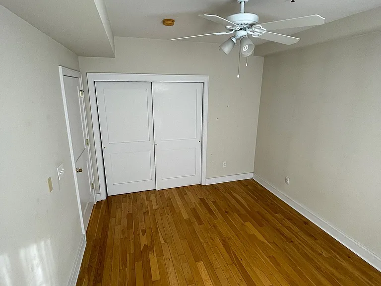 624 Monroe St #4B — Photo 16