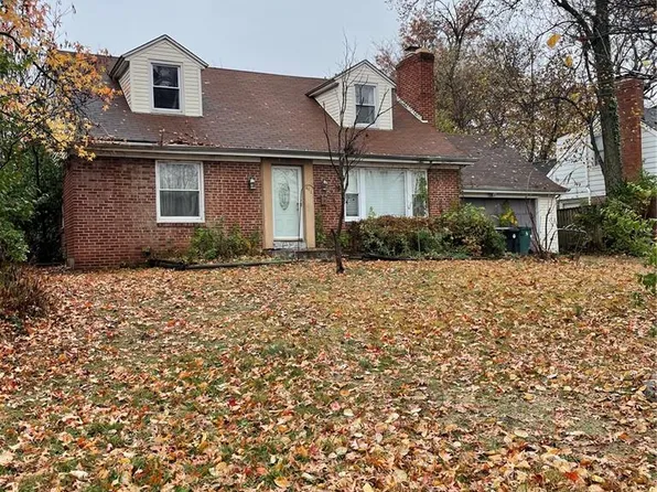 441 Dickens Ave, Saint Louis, MO 63122