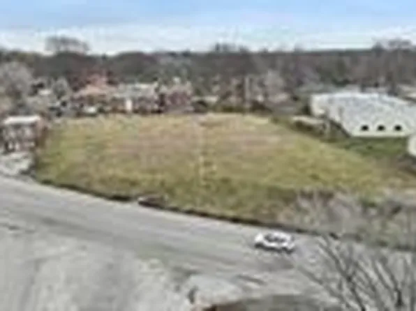 3407 S Blue Ridge Cut Off, Independence, MO 64052