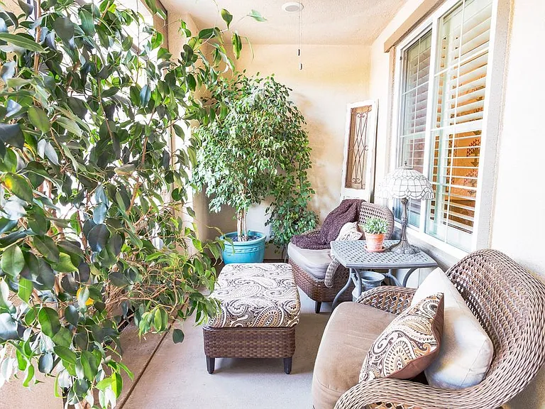 539 W Moraga St — Photo 12