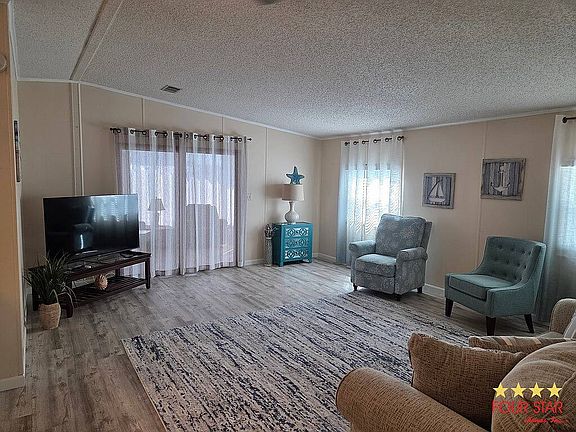 4th image of 4733 13th St E #263