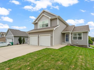 902 School Ave, Norwalk, IA, 50211