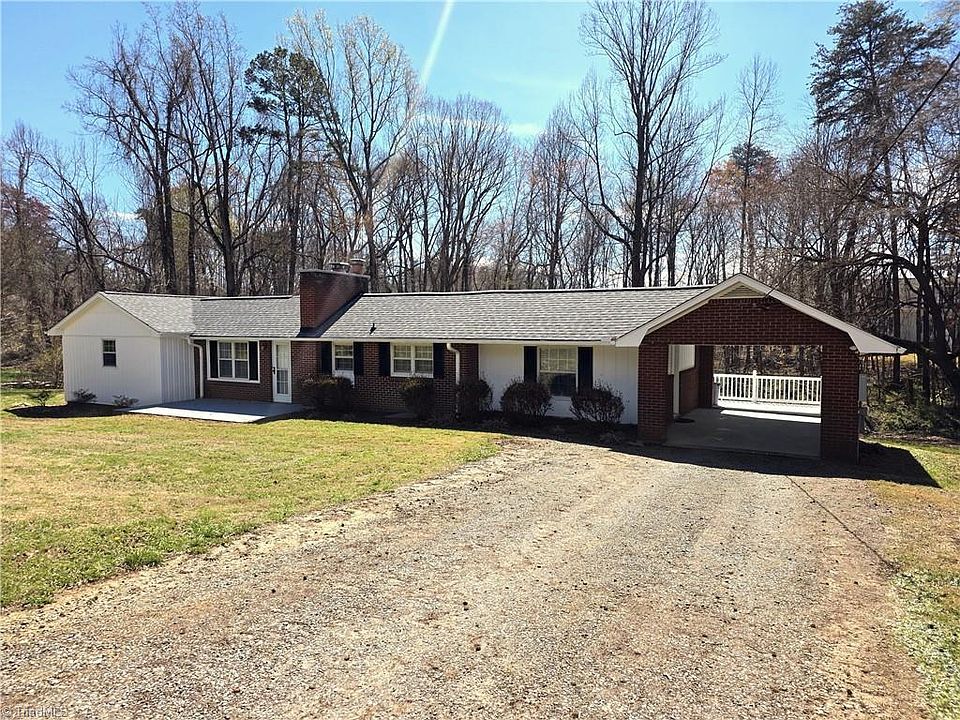 1st image of 1461 Chestnut Grove Rd