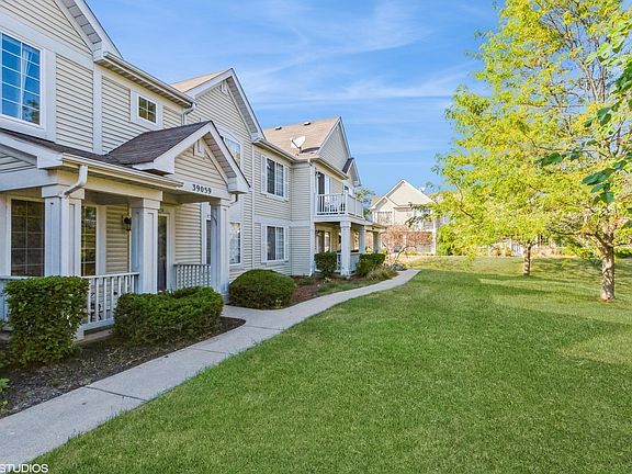 2nd image of 39059 N Aberdeen Ln