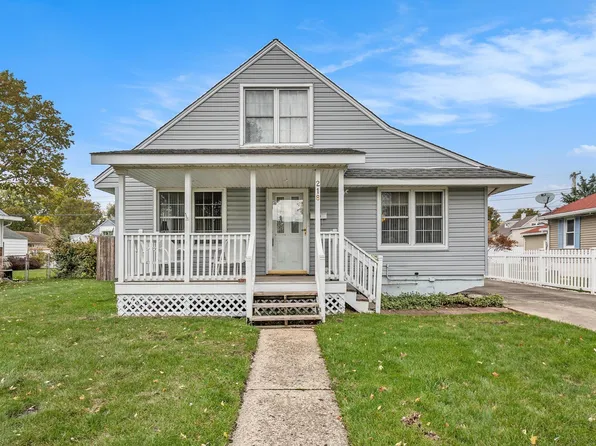 218 E Leyte Ave, Mishawaka, IN 46545