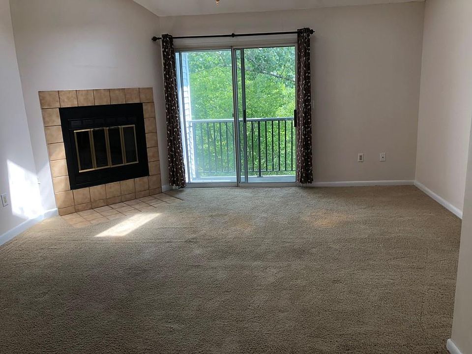 1st image of 119 Tall Oaks Dr Unit H