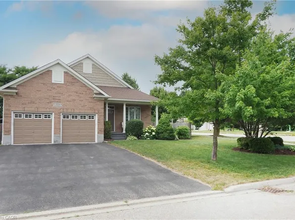 559 Springwater Dr, Waterloo, ON N2V 2K6