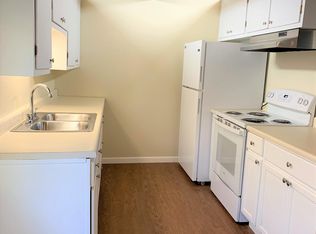 3338 Claremont Ct #4, Santa Rosa, CA 95405