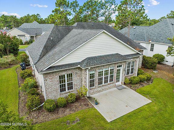 5th image of 3232 Wexford Way