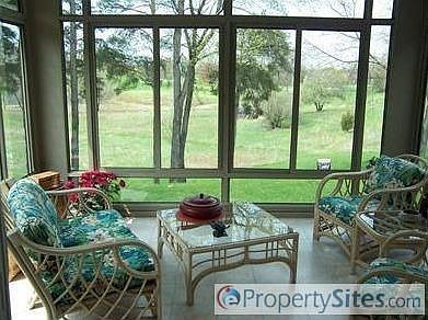 3rd image of 10585 Country Club Dr