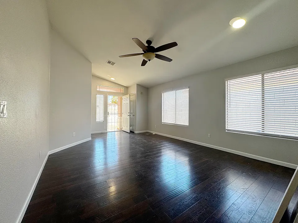 9358 W Snow Flower Ave