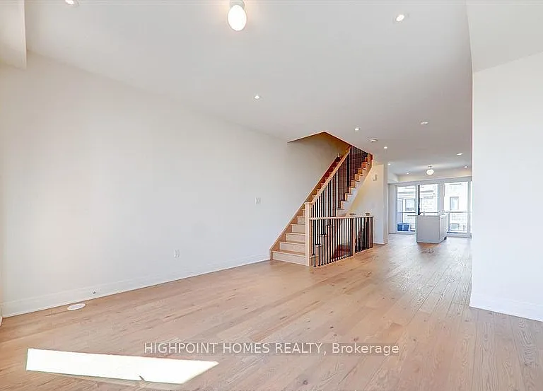 641 Port Darlington Rd #20 — Photo 17