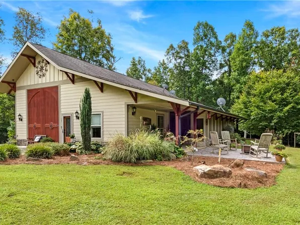 1201 Phillips Mill Rd, Pinnacle, NC 27043