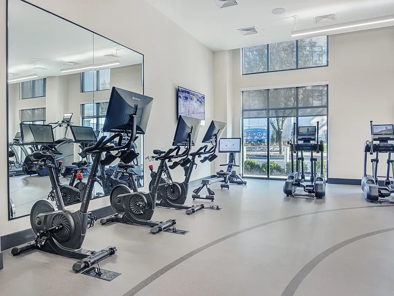From the conference room and co-working spaces to the club-quality fitness center, you will find your expectations exceeded.