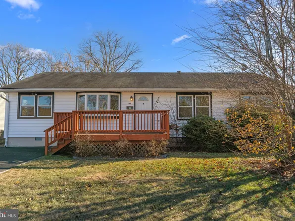 110 Crescent Dr, Brick, NJ 08724