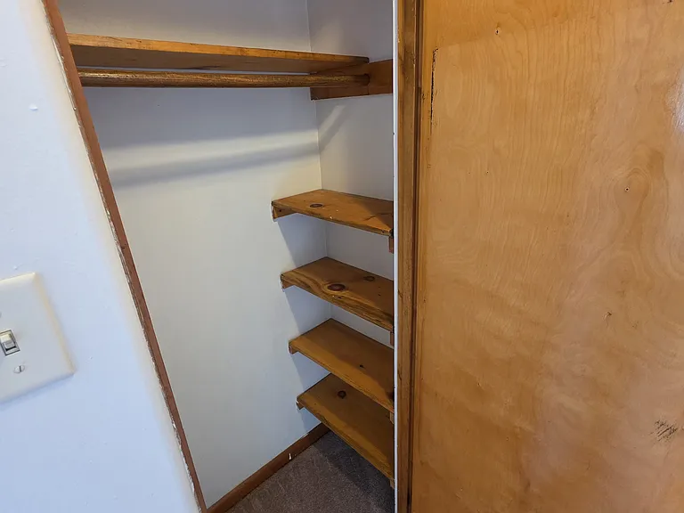 1110 Monroeville Ave #3 — Photo 12