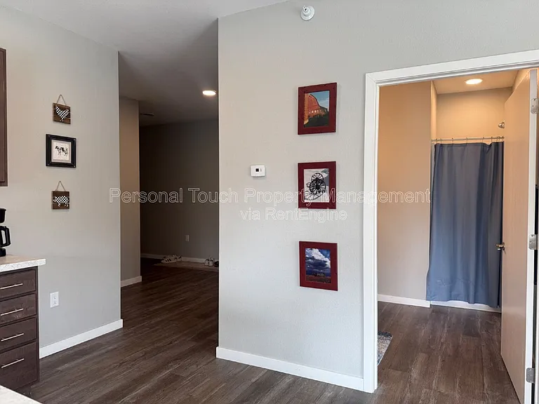 600 8th St S #304 — Photo 3