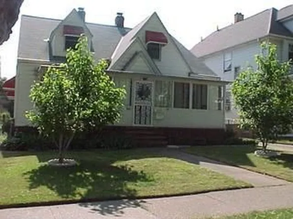 3127 West Blvd, Cleveland, OH 44111