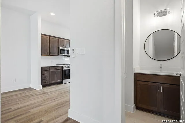 7940 Kennedy Hl #7 — Photo 17