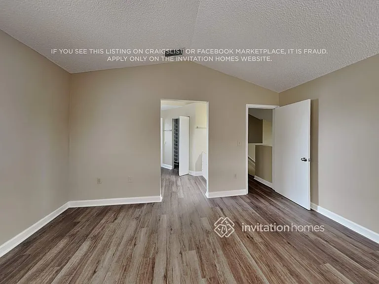 10420 SW 67th St — Photo 9