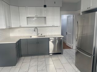 388 Jastram St FLOOR 2, Providence, RI 02908