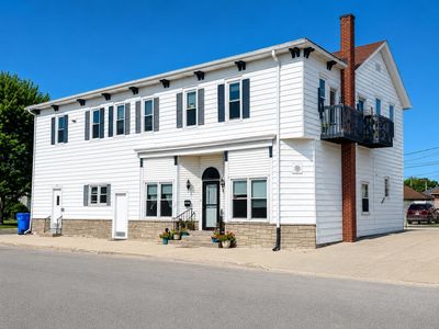 106-108 South St, Waunakee, WI, 53597