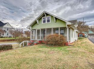 616 Myrtle E, Johnson City, TN 37601