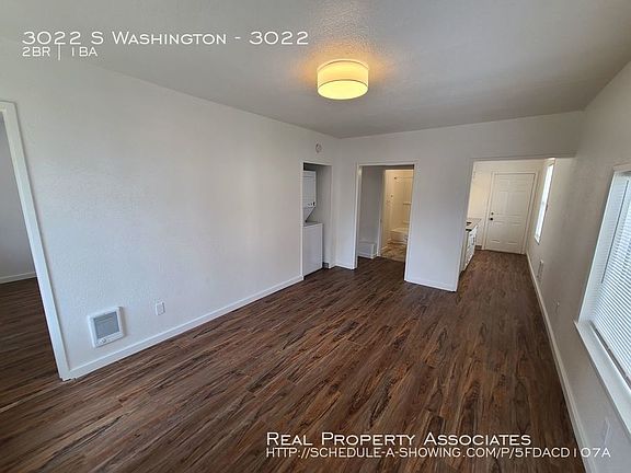 4th image of 3022 S Washington St #3022