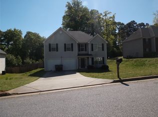 4462 Chester Ln, Ellenwood, GA