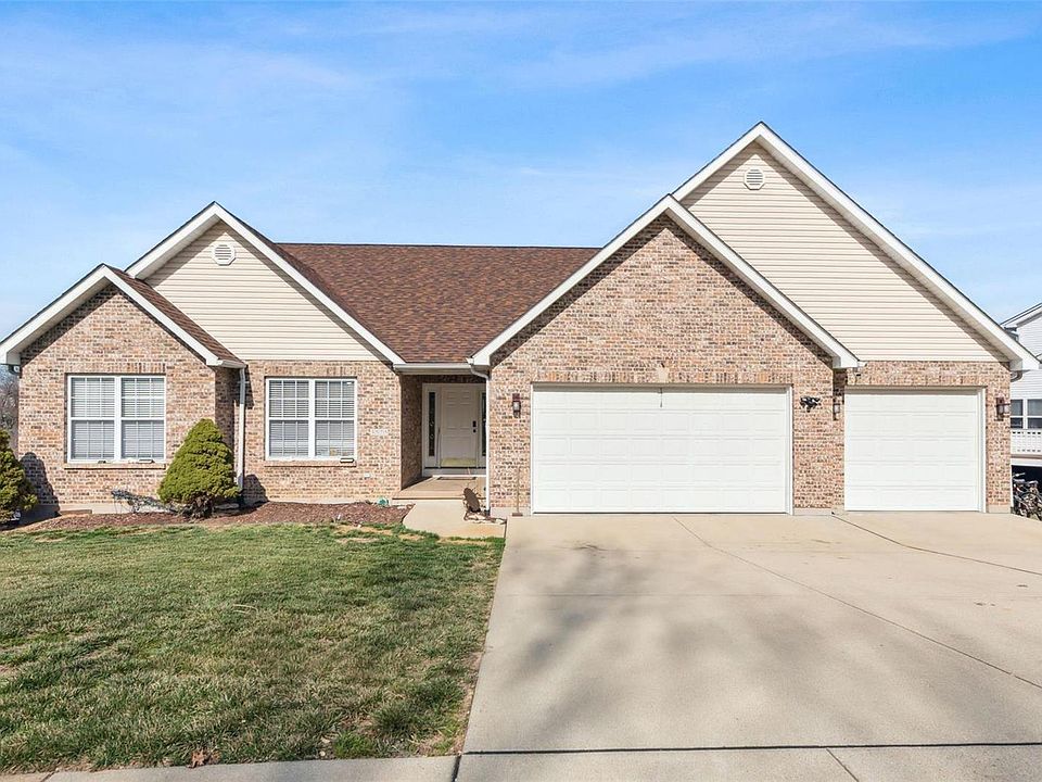 1st image of 3575 Burgundy Way Dr
