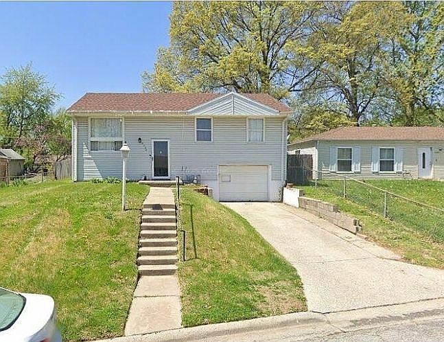 1st image of 3308 Sioux Ln