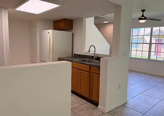 2734 Fan Palm Dr — Photo 12