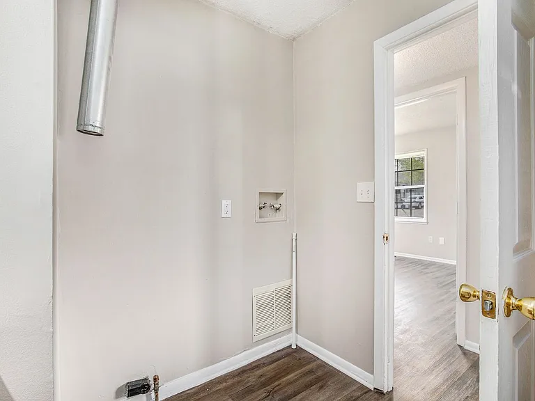 18717 E Blackhawk Trl — Photo 15