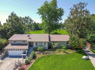 129 Edgewood Dr, Richland, WA 99352