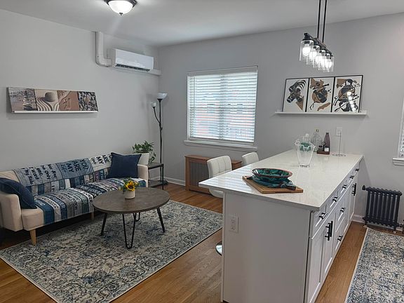 4th image of 20-45 33rd St #2A