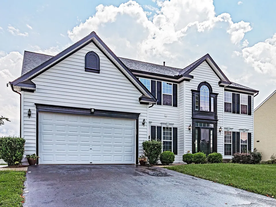 917 Benalli Dr