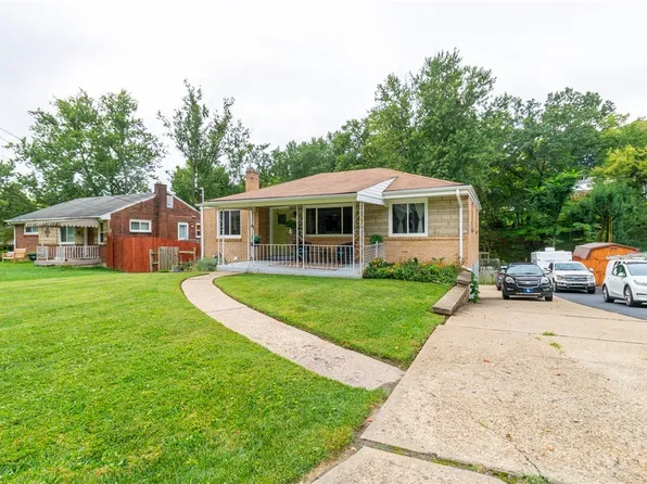 1112 Logan Rd, Bethel Park, PA 15102