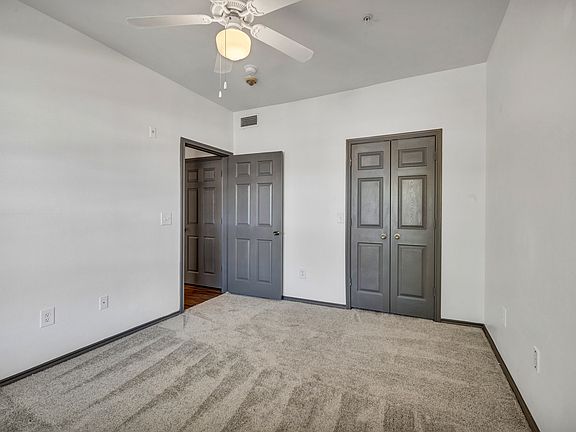 4th image of 2201 Montopolis Dr #210